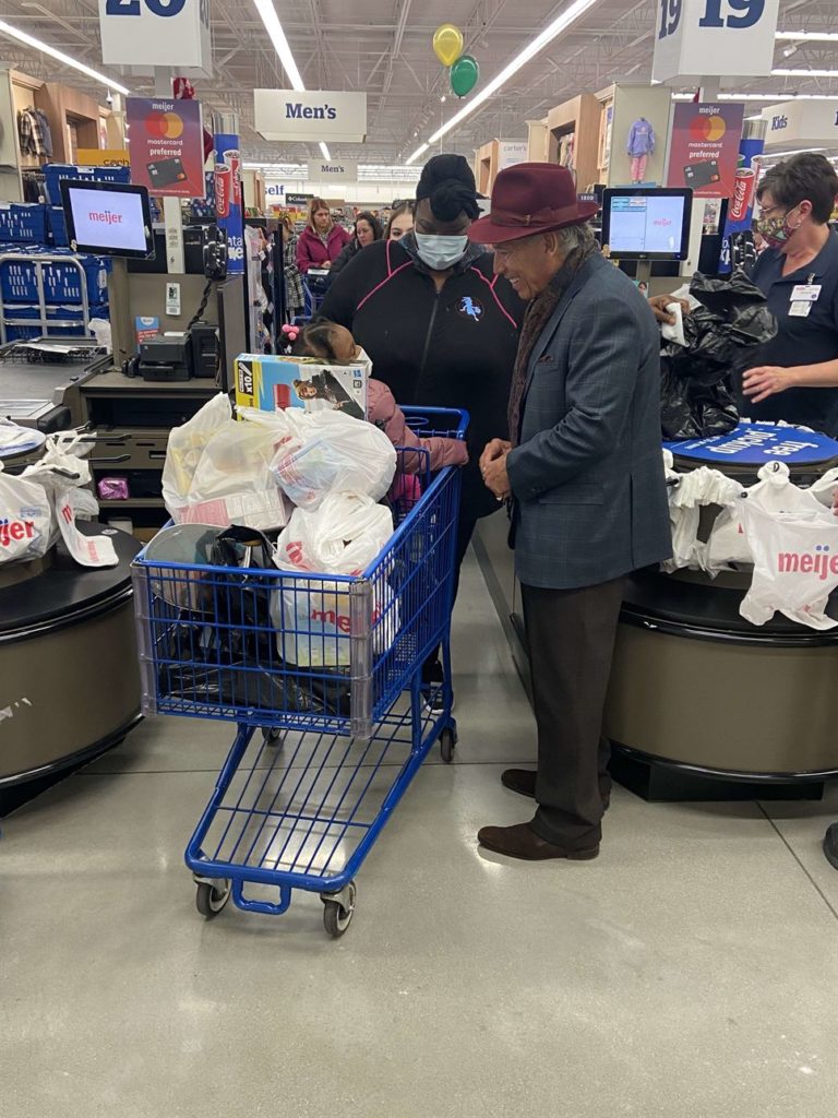 Ken Allen Christmas 2021 gifts (45)