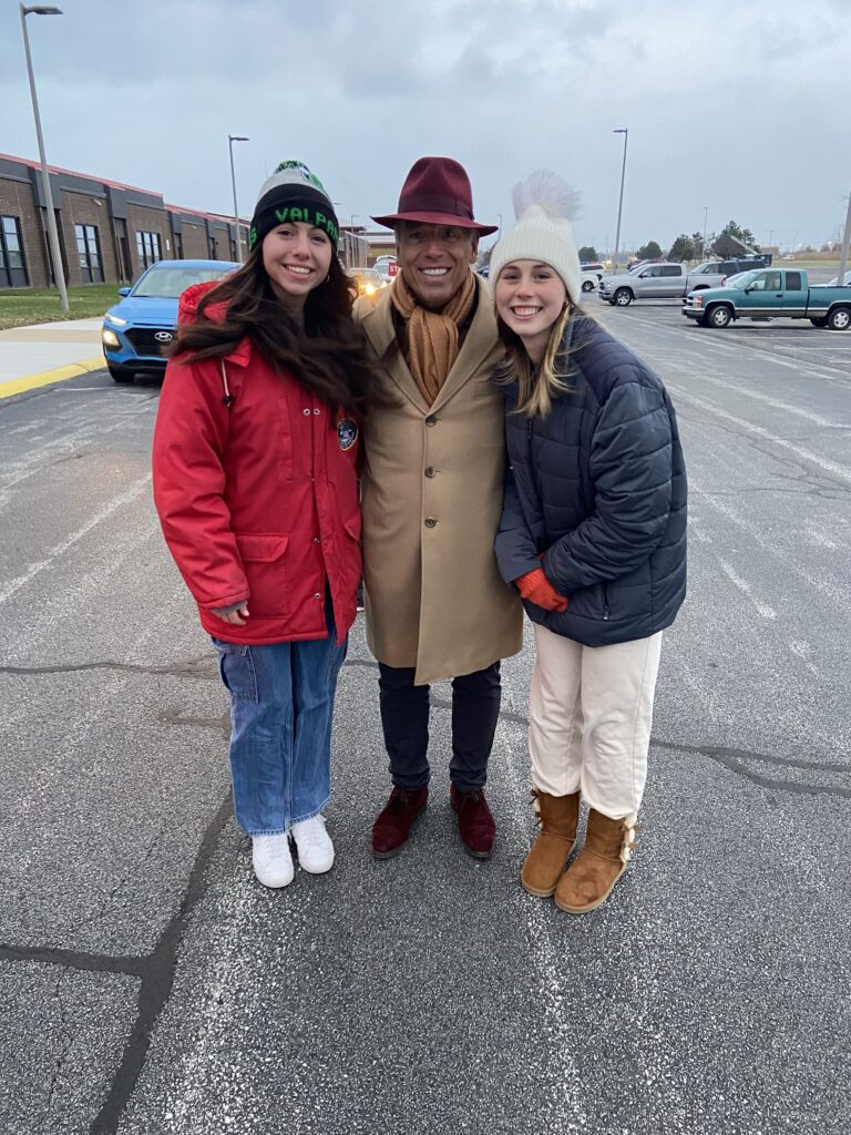 Thanksgiving 2022 charity